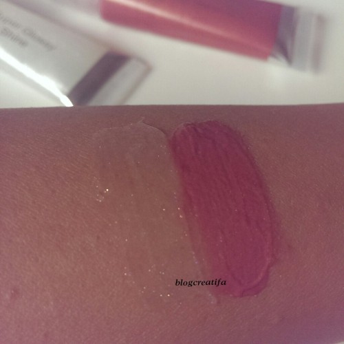 Super Glossy Lip Gloss, blended - Left: Angel, and Right: Mauve Luxe. 