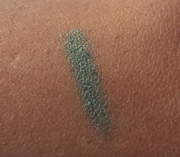 ELF Shimmer Eyeliner Pencil Grassy Green 7606 swatch swatches